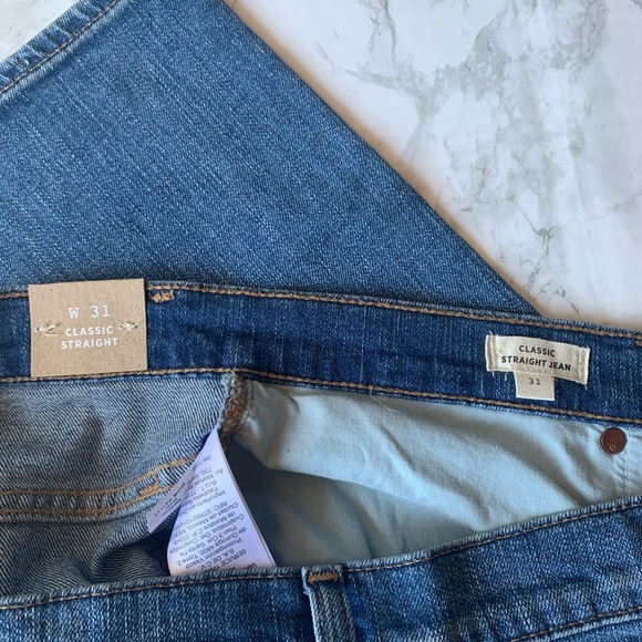 Madewell Cropped Classic Straight Leg Jeans - Picture 5 of 10